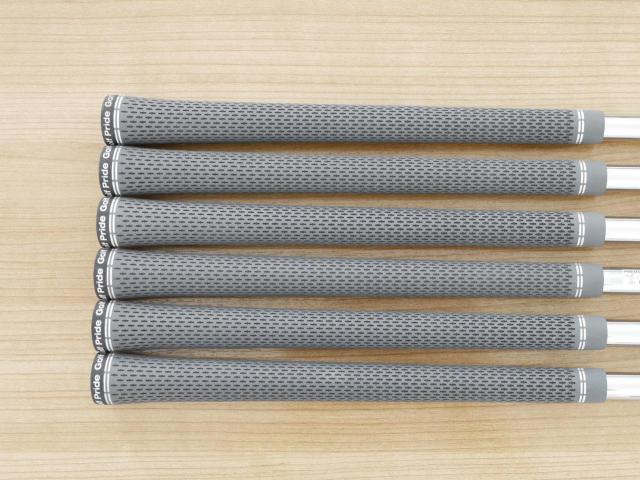 Iron set : Taylormade : ชุดเหล็ก Taylormade P790 (ตัวท้อปสุด ล่าสุด ออกปี 2025 Japan Spec.) มีเหล็ก 5-Pw (6 ชิ้น) ก้านเหล็ก NS Pro Modus 105 Flex S