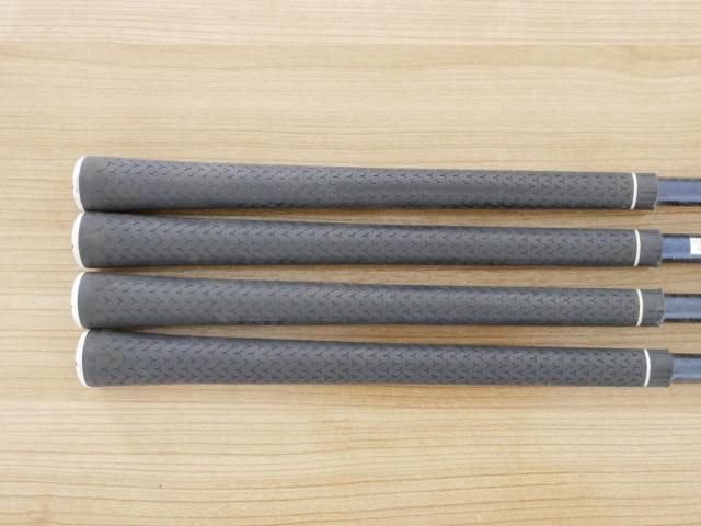 Iron set : Honma : ชุดเหล็ก Honma Bezeal 525 (รุ่นนี้ใบใหญ่ที่สุดของ Honma) มีเหล็ก 7-10 (4 ชิ้น ) ก้านกราไฟต์ Honma ARMRQ 8 (48) Flex SR (2 ดาว)