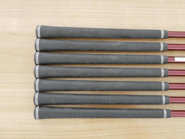 Iron set : PRGR : ชุดเหล็ก PRGR RS Red (รุ่นปี 2020 หน้าเด้ง ตีไกลมาก) มีเหล็ก 6-Pw,Aw,Sw (7 ชิ้น) ก้านกราไฟต์ Fujikura Speeder Evolution Flex R