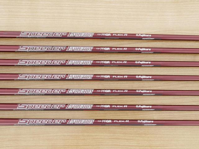 Iron set : PRGR : ชุดเหล็ก PRGR RS Red (รุ่นปี 2020 หน้าเด้ง ตีไกลมาก) มีเหล็ก 6-Pw,Aw,Sw (7 ชิ้น) ก้านกราไฟต์ Fujikura Speeder Evolution Flex R