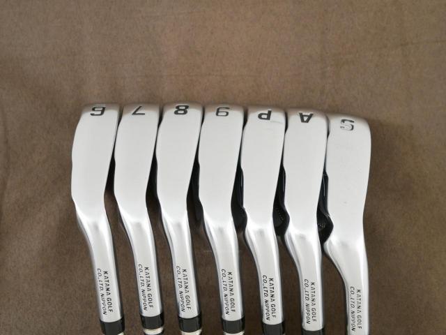 Iron set : Katana : ชุดเหล็ก Katana Voltio NINJA Model V (ปี 2020 หน้าเด้ง ตีไกล) มีเหล็ก 6-Pw,Aw,Sw (7 ชิ้น) ก้านกราไฟต์ Fujikura Voltio 40 Flex R