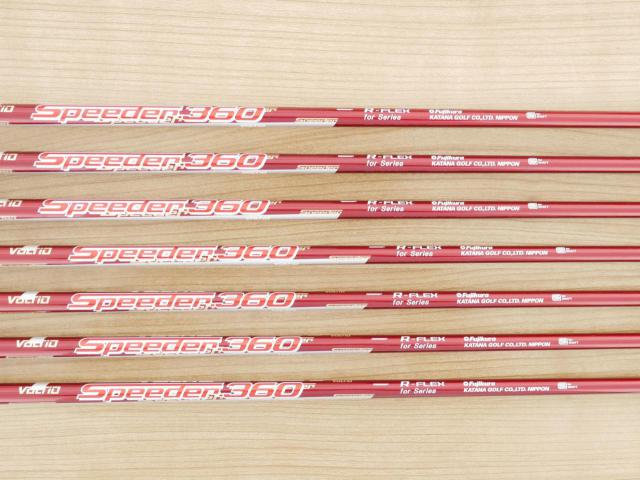 Iron set : Katana : ชุดเหล็ก Katana Voltio IV G Series I Silver (ปี 2017) มีเหล็ก 6-Pw,Aw,Sw (7 ชิ้น เหล็กยาวเป็นกระเทย) ก้านกราไฟต์ Fujikura Speeder 360 Flex R