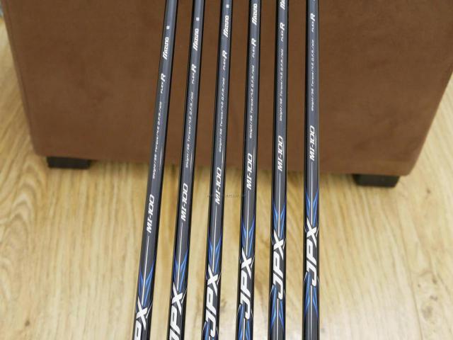 Iron set : Mizuno : ชุดเหล็ก Mizuno JPX 800 Forged มีเหล็ก 5-Pw (6 ชิ้น) ก้านกราไฟต์ Flex R