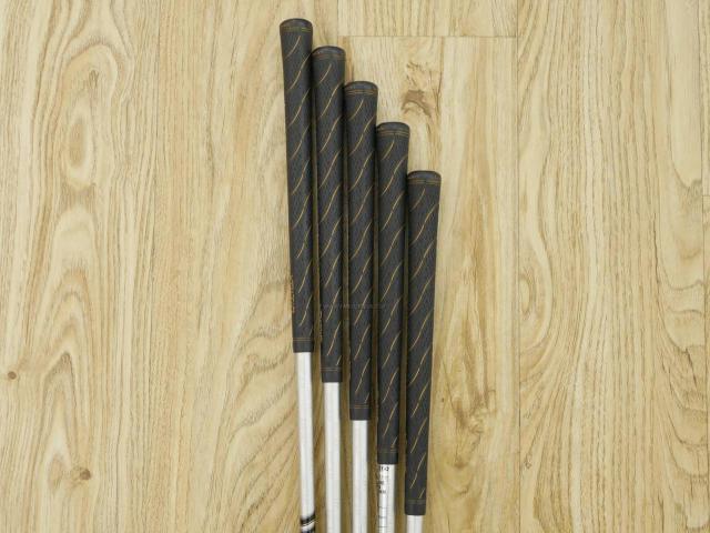 Iron set : Katana : ชุดเหล็ก Katana Voltio II Hi Aerospace (ใบใหญ่ ตีง่าย หน้าเด้งสุดๆๆๆ) มีเหล็ก 6-Pw ก้าน Tour AD VT-5 Flex R