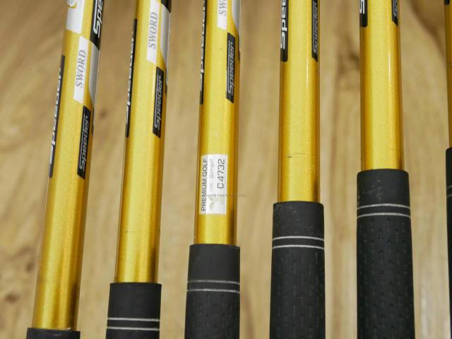 Iron set : Katana : ชุดเหล็ก Katana Sword ATC-589a (หน้าเด้ง) มีเหล็ก 6-Pw,Aw,Sw (7 ชิ้น) ก้านกราไฟต์ Fujikura Speeder 589 Flex SR