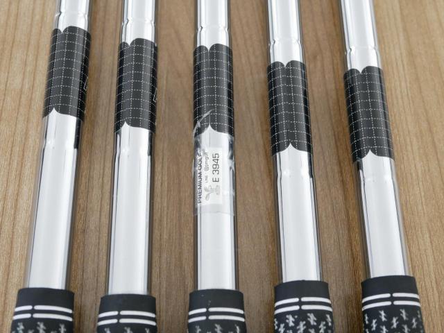 Iron set : Other Brand : ชุดเหล็ก Cobra Aerojet (ออกปี 2023 ตีง่าย ไกล) มีเหล็ก 6-Pw (5 ชิ้น) ก้านเหล็ก True Temper Elevate 95 Flex S