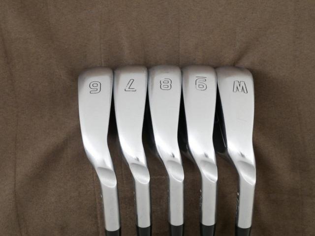 Iron set : Ping : ชุดเหล็ก Ping G700 (ปี 2019 Japan Spec. ใบใหญ่ ง่ายที่สุด ไกลที่สุดของ Ping) มีเหล็ก 6-Pw (5 ชิ้น) ก้านเหล็ก True Temper ALLOY BLUE S200