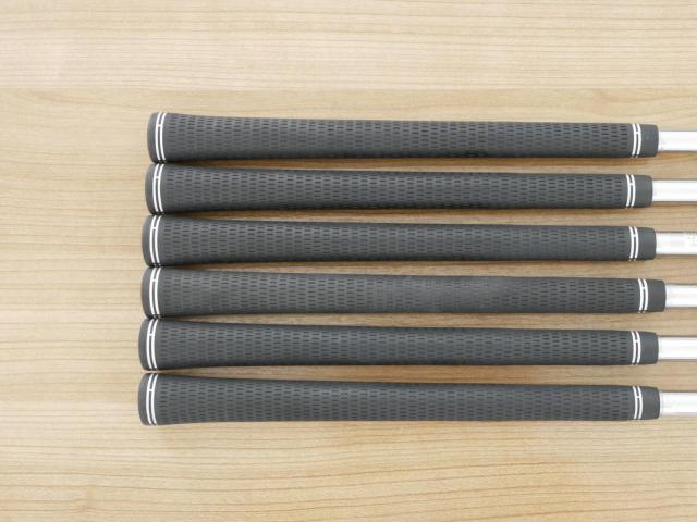 Iron set : XXIO : ชุดเหล็ก XXIO Cross (ออกปี 2019 ตีไกลที่สุดของที่สุดจาก XXIO หน้าเด้งสุดๆ) มีเหล็ก 6-Pw,Aw (6 ชิ้น ตีไกลกว่าปกติ 2 เบอร์) ก้านเหล็ก NS Pro ZELOS 7 Flex S