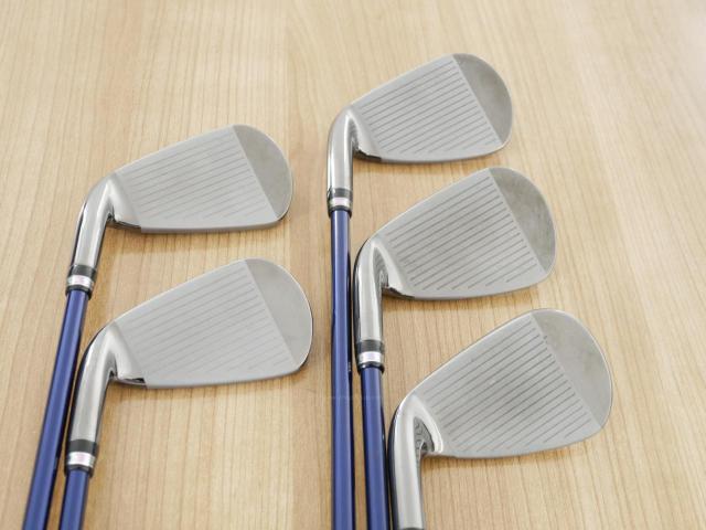 Iron set : Maruman : ชุดเหล็ก Maruman Majesty Royale (รุ่นท๊อปสุด ออกปี 2024 ของใหม่ 9 หมื่นบาท) มีเหล็ก 7-Pw,Aw (5 ชิ้น เบอร์ 7 ตีระยะเท่าเบอร์ 6 ของรุ่นอื่น) ก้านกราไฟต์ Flex R2