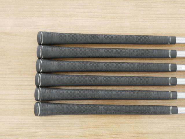 Iron set : Honma : ชุดเหล็ก Honma Tour World XP-1 (รุ่นปี 2020 ใบใหญ่ ตีง่าย ไกล) มีเหล็ก 6-11 (6 ชิ้น) ก้านกราไฟต์ Honma Vizard 43 Flex R