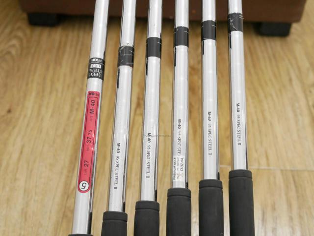 Iron set : PRGR : ชุดเหล็ก PRGR GN502 Tour (Forged) มีเหล็ก 5-Pw (6 ชิ้น) ก้านเหล็ก 95 Flex SR