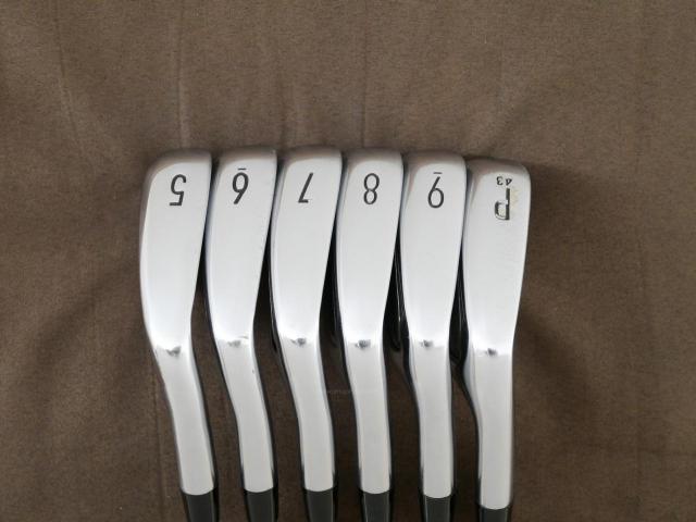 Iron set : Titleist : ชุดเหล็ก Titleist T200 (รุ่นปี 2020) มีเหล็ก 5-Pw (6 ชิ้น) ก้านเหล็ก Dynamic Gold 120 VSS S200