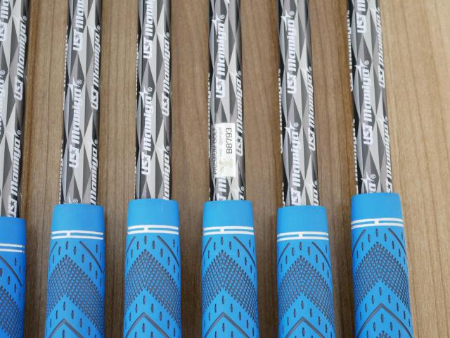 Iron set : Other Brand : ชุดเหล็ก Ryoma DSI (ตีง่ายมาก ไกลมากๆ หายากสุดๆ) มีเหล็ก 5-Pw (6 ชิ้น) ก้านกราไฟต์ UST Mamiya ATTAS FF 75 Flex SR