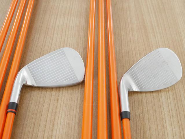 Iron set : Maruman : ชุดเหล็ก Maruman Red-V II (ใบใหญ่ ตีง่าย ไกล) มีเหล็ก 5-Pw,Aw,Sw (8 ชิ้น) ก้านกราไฟต์ Flex S