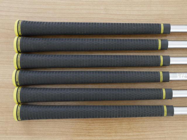 Iron set : Titleist : ชุดเหล็ก Titleist AP2 718 Forged (ออกปี 2018) มีเหล็ก 5-Pw (6 ชิ้น) ก้านเหล็ก NS Pro 850 Flex S