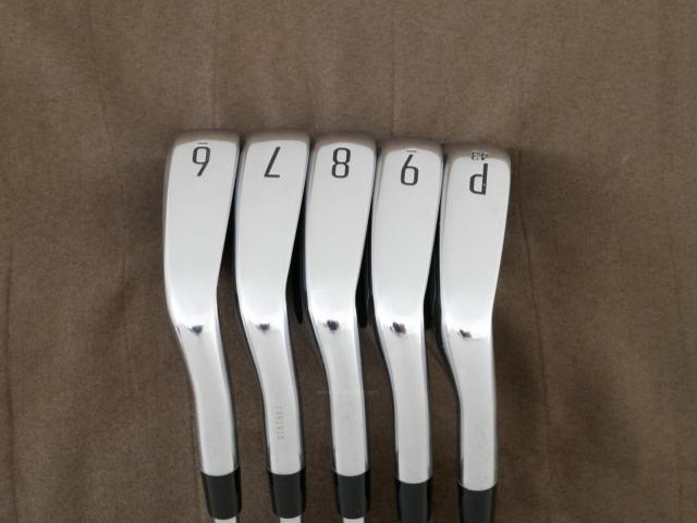 Iron set : Titleist : **มีตำหนิ** ชุดเหล็ก Titleist T300 (ปี 2022) มีเหล็ก 6-Pw (5 ชิ้น) ก้านเหล็ก NS Pro 105T Flex S