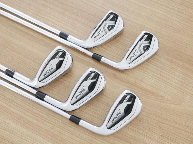 Iron set : Titleist : **มีตำหนิ** ชุดเหล็ก Titleist T300 (ปี 2022) มีเหล็ก 6-Pw (5 ชิ้น) ก้านเหล็ก NS Pro 105T Flex S