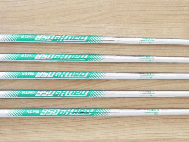 Iron set : Callaway : ชุดเหล็ก Callaway Big Bertha (รุ่นล่าสุด ปี 2023 ตีง่ายที่สุดของ Callaway) มีเหล็ก 6-Pw (5 ชิ้น) ก้านเหล็ก NS Pro 950 Neo Flex S