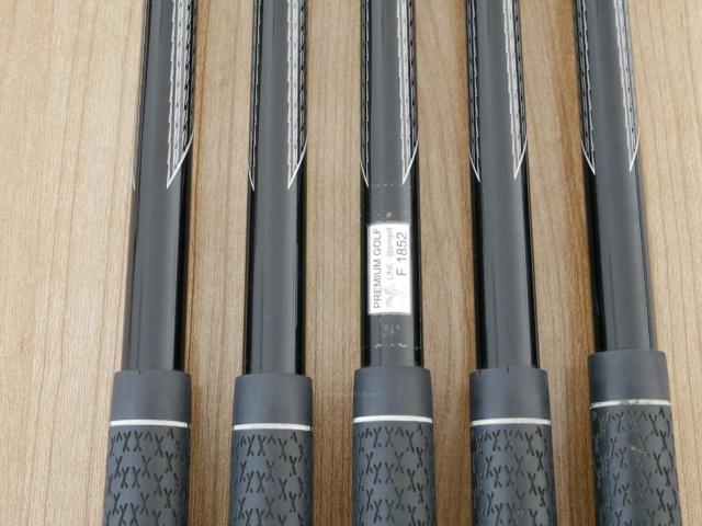 Iron set : XXIO : ชุดเหล็ก XXIO 7 (ตีง่ายมาก ไกล) มีเหล็ก 6-Pw (5 ชิ้น) ก้านกราไฟต์ MP-700 Flex SR