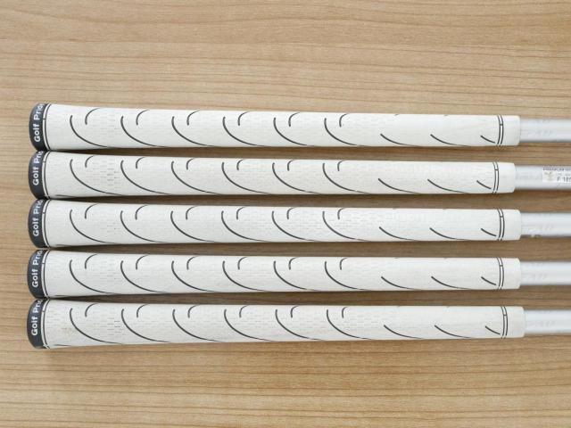 Iron set : Katana : ชุดเหล็กกระเทย Katana Voltio II G Series Hi (ตีง่ายมากๆ ไกลมาก) มีเหล็ก 7-Pw,Aw (5 ชิ้น) ก้าน Tour AD KT-5 