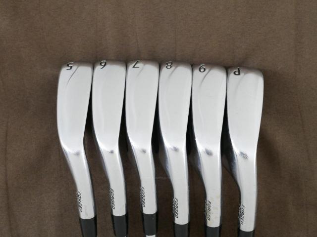 Iron set : Titleist : ชุดเหล็ก Titleist VG3 Type E Forged (Japan Spec. ปี 2015) มีเหล็ก 5-Pw (6 ชิ้น) ก้านเหล็ก NS Pro 950 Flex S