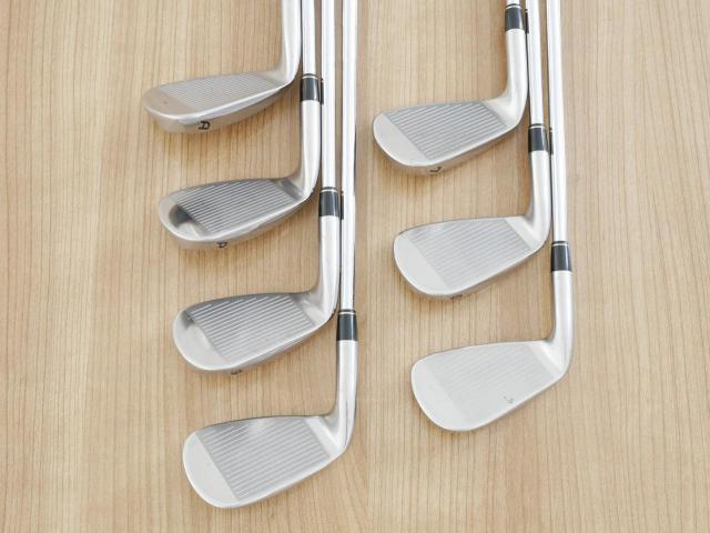 Iron set : Romaro : ชุดเหล็ก Romaro Ray Alpha (ปี 2017 ใบใหญ่ หน้า Titanium) มีเหล็ก 5-Pw,Aw (7 ชิ้น) ก้านเหล็ก NS Pro 950 Flex S