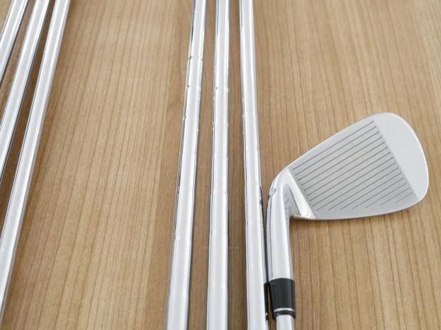 Iron set : Taylormade : ชุดเหล็ก Taylormade RocketBladez Tour มีเหล็ก 4-Pw (7 ชิ้น) ก้านเหล็ก NS Pro 950 Flex R