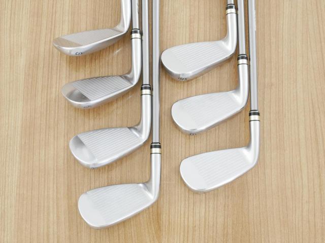 Iron set : PRGR : **มีตำหนิ** ชุดเหล็ก PRGR Egg PF Forged (รุ่นปี 2019 ตีง่ายและไกลมากๆ โกงสุดๆ) มีเหล็ก 7-Pw,Aw,As,Sw (7 ชิ้น) ก้านกราไฟต์ M-37 Flex R