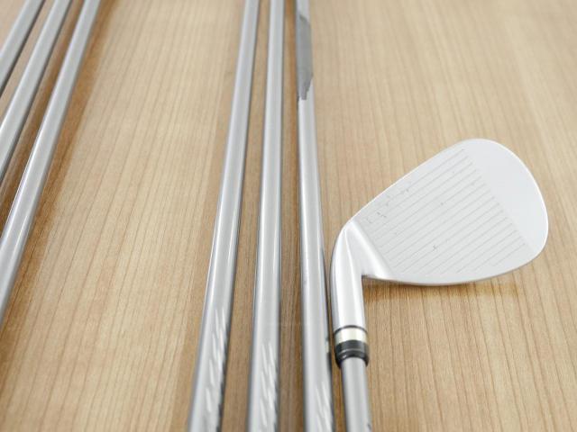 Iron set : PRGR : **มีตำหนิ** ชุดเหล็ก PRGR Egg PF Forged (รุ่นปี 2019 ตีง่ายและไกลมากๆ โกงสุดๆ) มีเหล็ก 7-Pw,Aw,As,Sw (7 ชิ้น) ก้านกราไฟต์ M-37 Flex R