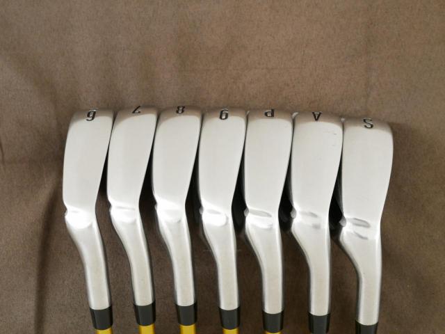 Iron set : Katana : ชุดเหล็ก Katana Sword ATC-589 (ตีง่าย ไกล) มีเหล็ก 6-Pw,Aw,Sw (7 ชิ้น) ก้าน Speeder 589 Flex R