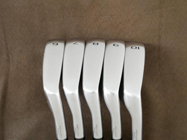 Iron set : Honma : ชุดเหล็ก Honma Tour World TR21X (ออกปี 2021 ตีง่าย ไกล) มีเหล็ก 6-10 (5 ชิ้น) ก้านเหล็ก NS Pro 950 NEO Flex S