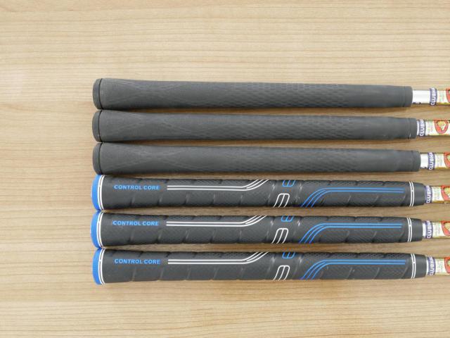 Iron set : Taylormade : ชุดเหล็ก Taylormade P7MB Forged (ปี 2023 ซีรี่ย์ท้อปสุด) มีเหล็ก 5-Pw (6 ชิ้น) ก้านเหล็ก NS Pro Modus 105 Flex R