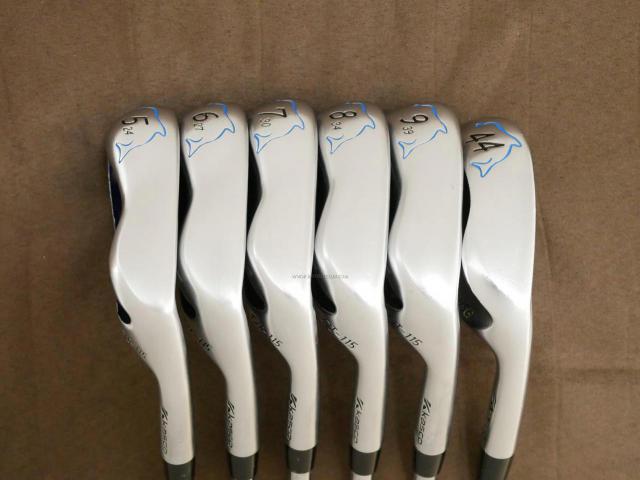 Iron set : Kasco : ชุดเหล็ก Kasco Dolphin (ใบใหญ่ ตีง่ายมาก หน้าเด้ง หน้าบางเพียง 2.2 มิล) มีเหล็ก 5-Pw (6 ชิ้น) ก้านเหล็ก NS Pro 950 Flex R