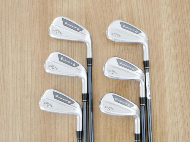 Iron set : Callaway : **ของใหม่ ยังไม่แกะพลาสติก** ชุดเหล็ก Callaway APEX Ai300 Forged (รุ่นล่าสุด ออกปี 2024) มีเหล็ก 5-Pw (6 ชิ้น) ก้านกราไฟต์ UST Mamiya RECOIL DART 6 Flex R