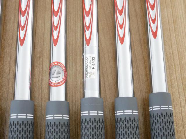 Iron set : Taylormade : ชุดเหล็ก Taylormade P7MC Forged (ซีรี่ย์ท้อปสุด ออกปี 2021) มีเหล็ก 5-Pw (6 ชิ้น) ก้านเหล็ก NS Pro Modus 105 Flex S