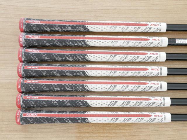 Iron set : Ping : ชุดเหล็ก Ping G730 (รุ่นล่าสุด ปี 2024 Japan Spec. ใบใหญ่ ง่ายที่สุด ไกลที่สุดของ Ping) มีเหล็ก 7-Pw,Aw,50,56 (7 ชิ้น) ก้านกราไฟต์ Ping ALTA J CB Flex S