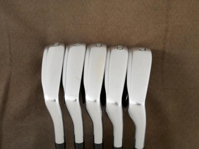 Iron set : Mizuno : ชุดเหล็ก Mizuno JPX 800 XD Forged มีเหล็ก 6-Pw (5 ชิ้น) ก้านกราไฟต์ Flex R