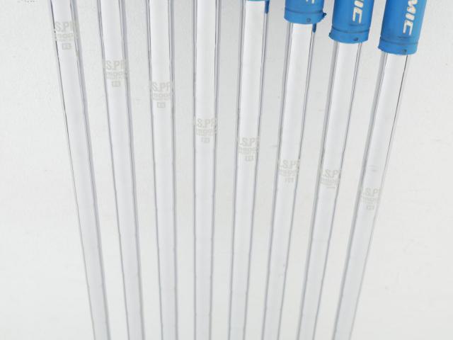 Iron set : Miura : ชุดเหล็ก Miura CB-2005 (Forged) มีเหล็ก 3-Pw (8 ชิ้น) ก้านเหล็ก Ns Pro 950 Flex R