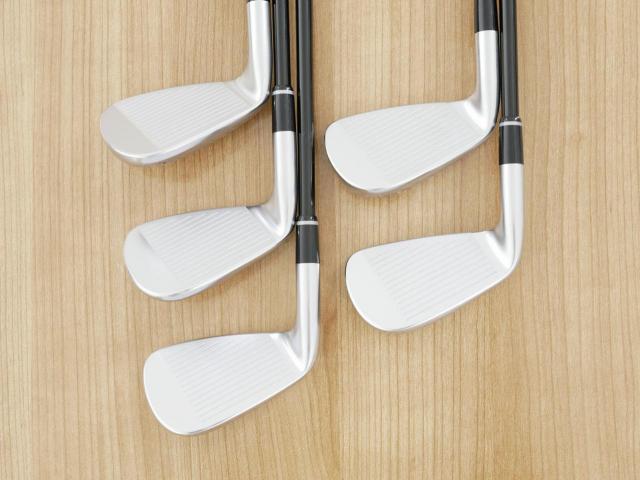 Iron set : PRGR : ชุดเหล็ก PRGR 05 Forged (รุ่นปี 2023) มีเหล็ก 7-Pw,Aw (5 ชิ้น) ก้านกราไฟต์ Fujikura MCI Flex SR