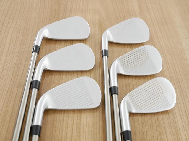 Iron set : Titleist : ชุดเหล็ก Titleist T300 (ปี 2022) มีเหล็ก 5-Pw (6 ชิ้น) ก้านกราไฟต์ UST Mamiya RECOIL 95 F4 Flex S
