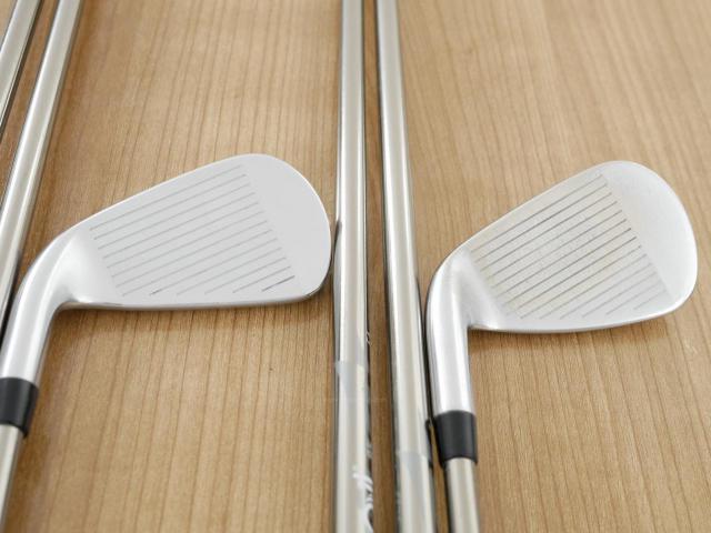 Iron set : Titleist : ชุดเหล็ก Titleist T300 (ปี 2022) มีเหล็ก 5-Pw (6 ชิ้น) ก้านกราไฟต์ UST Mamiya RECOIL 95 F4 Flex S
