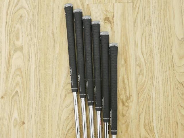 Iron set : Taylormade : ชุดเหล็ก Taylormade P790 (ตัวท้อปสุด ออกปี 2019) มีเหล็ก 5-Pw (6 ชิ้น) ก้านเหล็ก Dynamic Gold 105 VSS S200