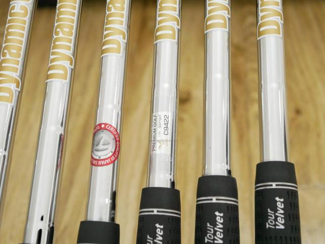 Iron set : Taylormade : ชุดเหล็ก Taylormade P790 (ตัวท้อปสุด ออกปี 2019) มีเหล็ก 5-Pw (6 ชิ้น) ก้านเหล็ก Dynamic Gold 105 VSS S200