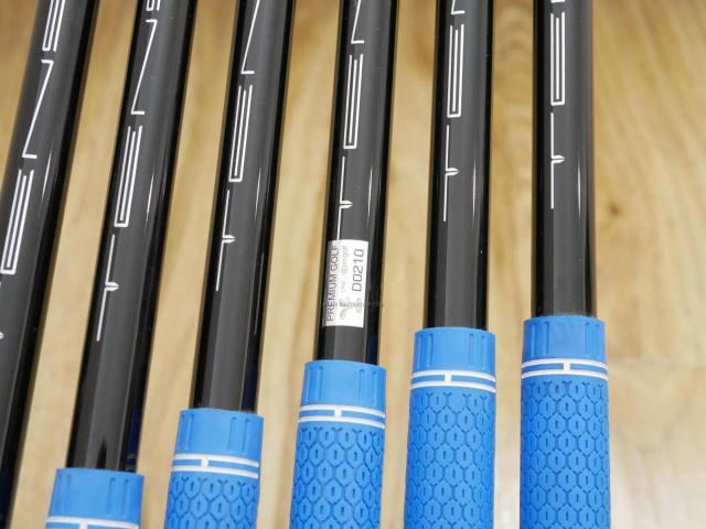 Iron set : Titleist : ชุดเหล็ก Titleist T200 Forged (รุ่นล่าสุด ออกปี 2023 Japan Spec) มีเหล็ก 5-Pw (6 ชิ้น) ก้านกราไฟต์ Mitsubishi TENSEI AM2 Flex S