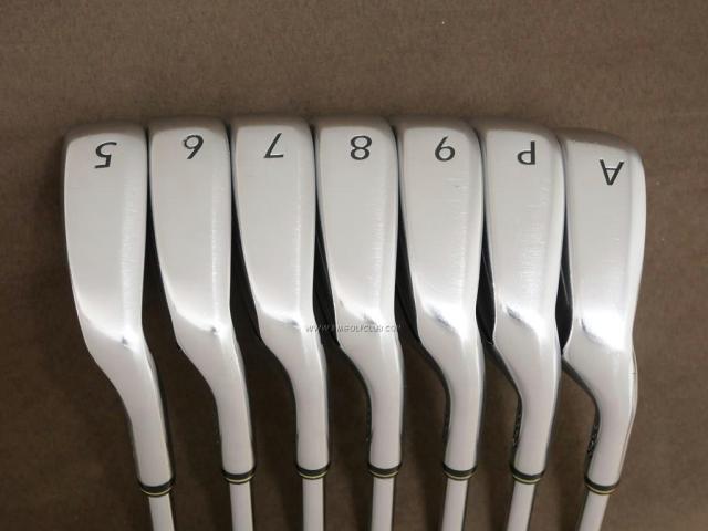 Iron set : PRGR : ชุดเหล็ก PRGR 905 Speed Irons มีเหล็ก 5-Pw,Aw (7 ชิ้น) ก้านเหล็ก NS Pro 950 Flex R