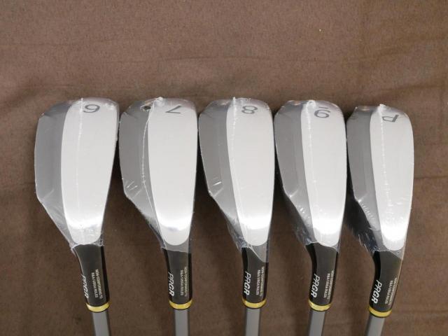 Iron set : PRGR : **ของใหม่ ยังไม่แกะพลาสติก** ชุดเหล็กกระเทย PRGR Super Egg Iron (ตัวท๊อปสุด หน้าเด้งเกินกฏ ใช้แข่งไม่ได้ ตีไกมลมากๆ) มีเหล็ก 6-Pw (5 ชิ้น) ก้านกราไฟต์ Flex SR (M-40)