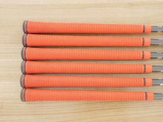 Iron set : Honma : ชุดเหล็ก Honma Beres MG802 (หน้าเด้ง) มีเหล็ก 5-10 (6 ชิ้น) ก้านกราไฟต์ Flex R (4 ดาว)