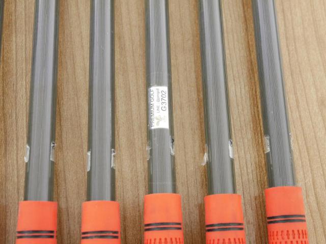 Iron set : Honma : ชุดเหล็ก Honma Beres MG802 (หน้าเด้ง) มีเหล็ก 5-10 (6 ชิ้น) ก้านกราไฟต์ Flex R (4 ดาว)