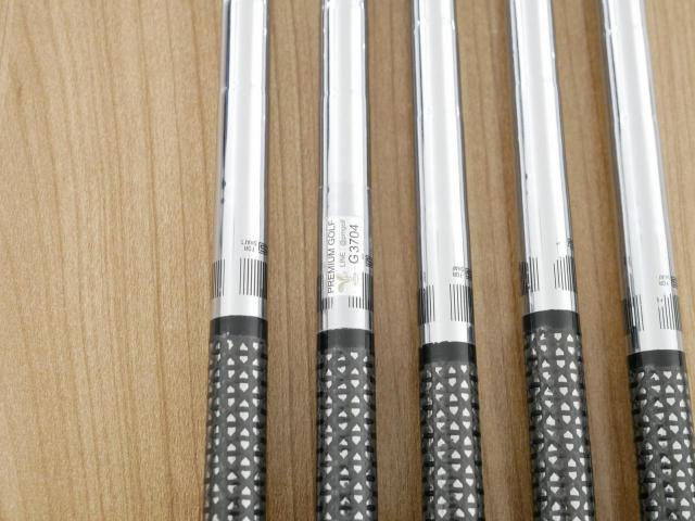 Iron set : Titleist : ชุดเหล็ก Titleist VG3 Type E Forged มีเหล็ก 7-Pw,Sw (5 ชิ้น) ก้านเหล็ก NS Pro 750 Wrap Tech Flex R