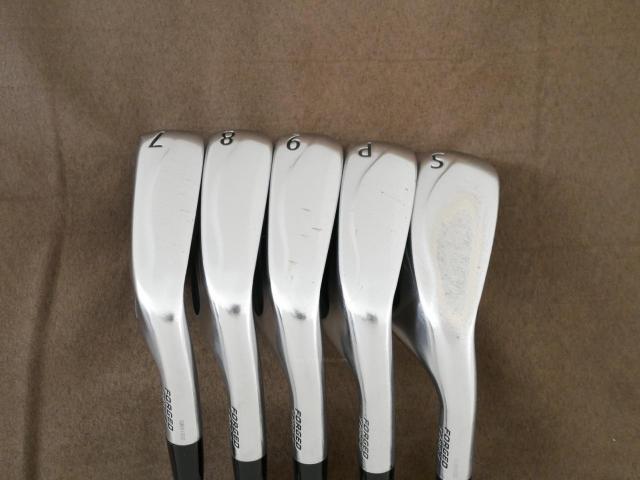 Iron set : Titleist : ชุดเหล็ก Titleist VG3 Type E Forged มีเหล็ก 7-Pw,Sw (5 ชิ้น) ก้านเหล็ก NS Pro 750 Wrap Tech Flex R